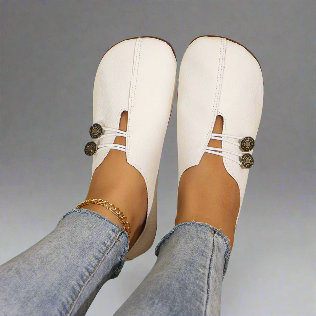 White / 14