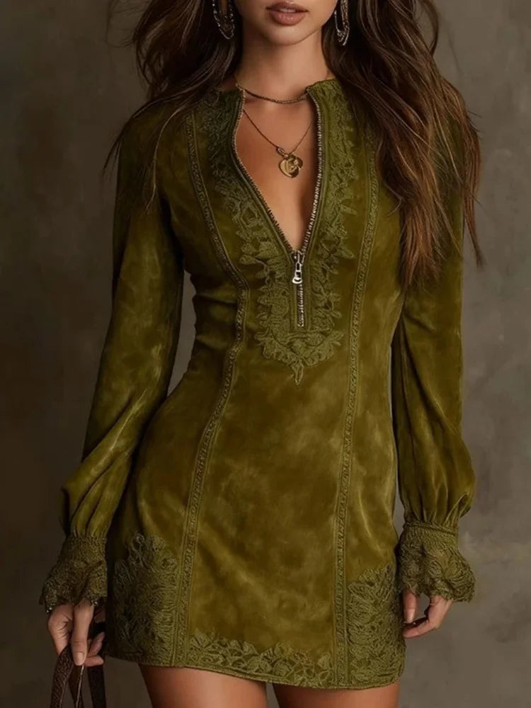 Green / M